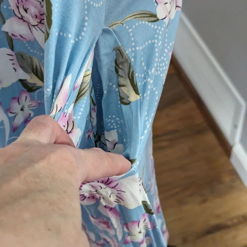 Korsis LG, blue floral short sleeve dress - Picture 4 of 5